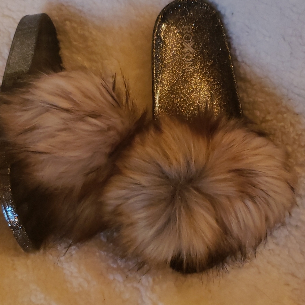 shoes - Picture 2 of 4